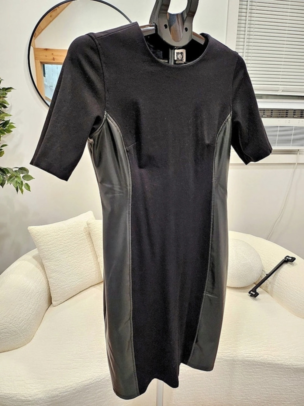 Anne Klein Black Faux Leather Panel Mini Dress Size 6 Like New